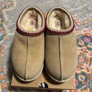 UGG Tasman 2